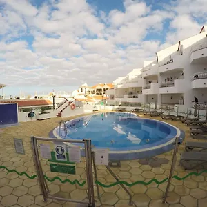https://apartamentos-diamantes-ii-118.tenerifehoteles.net